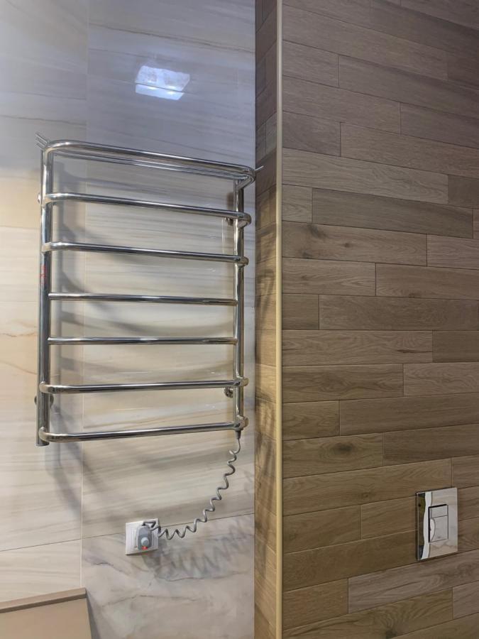 Comfortable Apartments French Quarter Акумулятори Світло Інтернет Завжди Kyiv Exterior photo
